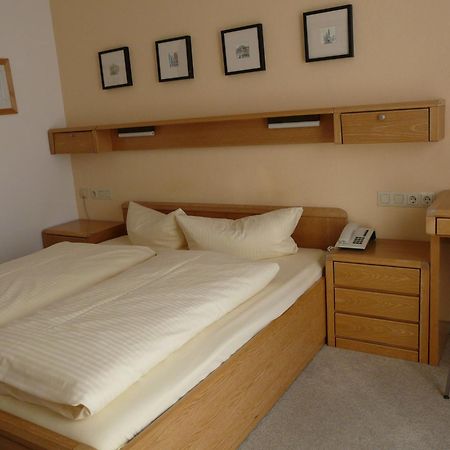 Hotel Roter Hahn - Bed & Breakfast Garmisch-Partenkirchen Exterior foto